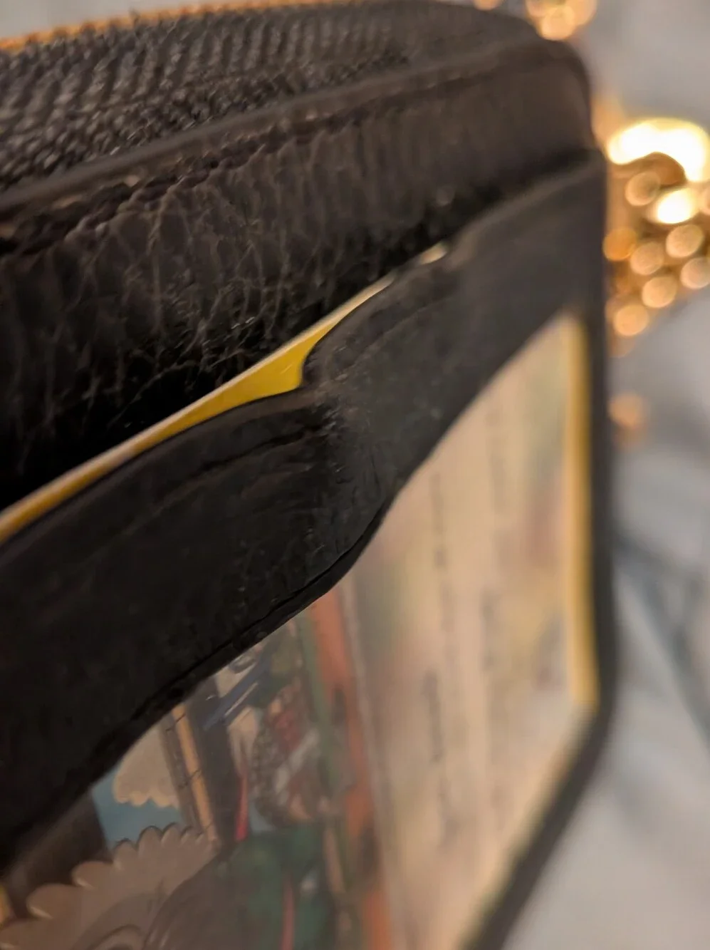 Pebble Leather Cardcase Chain Wallet